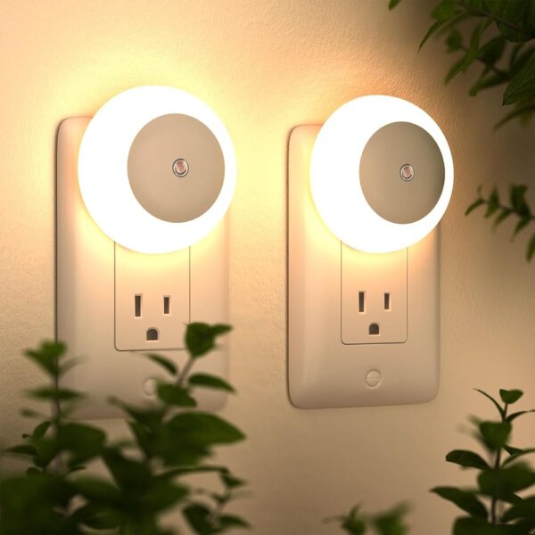 Night Light, Night Lights Plug into Wall, Dusk to Dawn Sensor Warm White Led Night Light 0.5W, 2 Pack Nightlight for Adults, Bedroom, Bathroom, Hallway, Kitchen